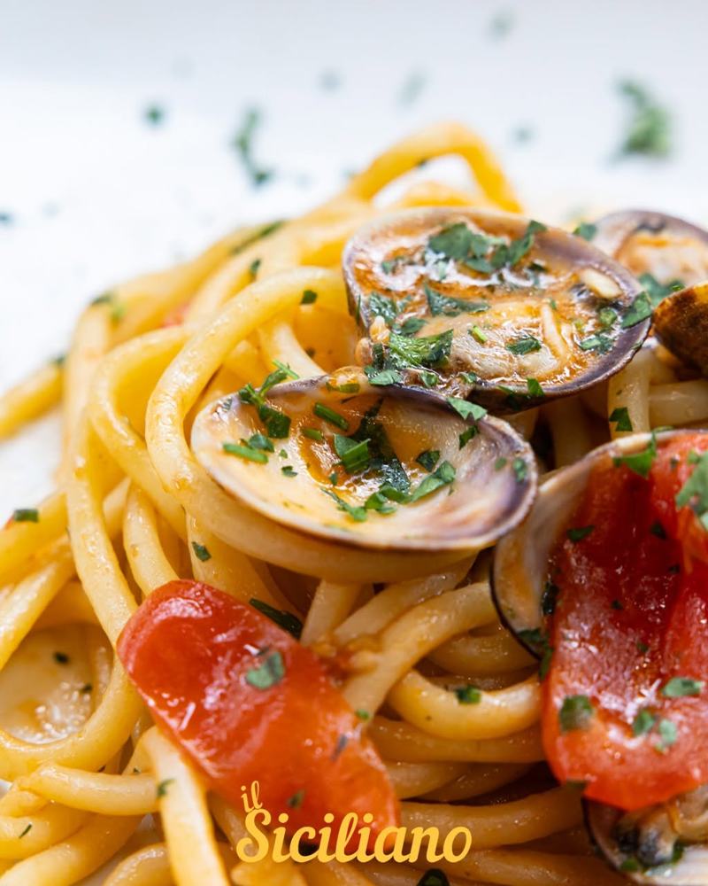 Spaghetti freschi cozze e vongole